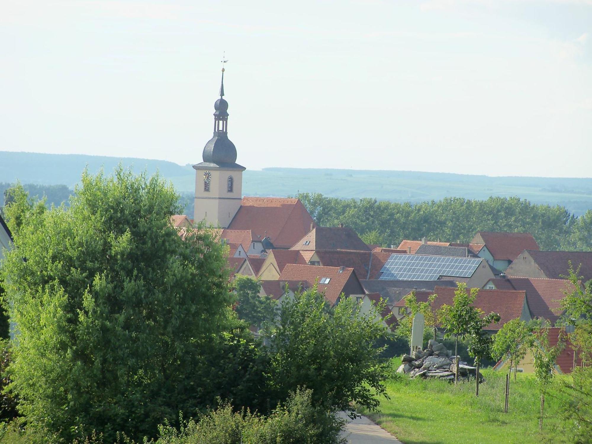 Landhotel Und Weingasthof Schwarzer Adler Wiesenbronn Exteriör bild
